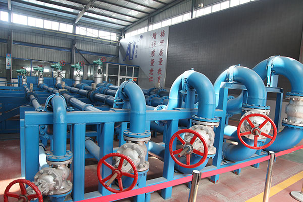 風(fēng)動(dòng)潛水泵原理